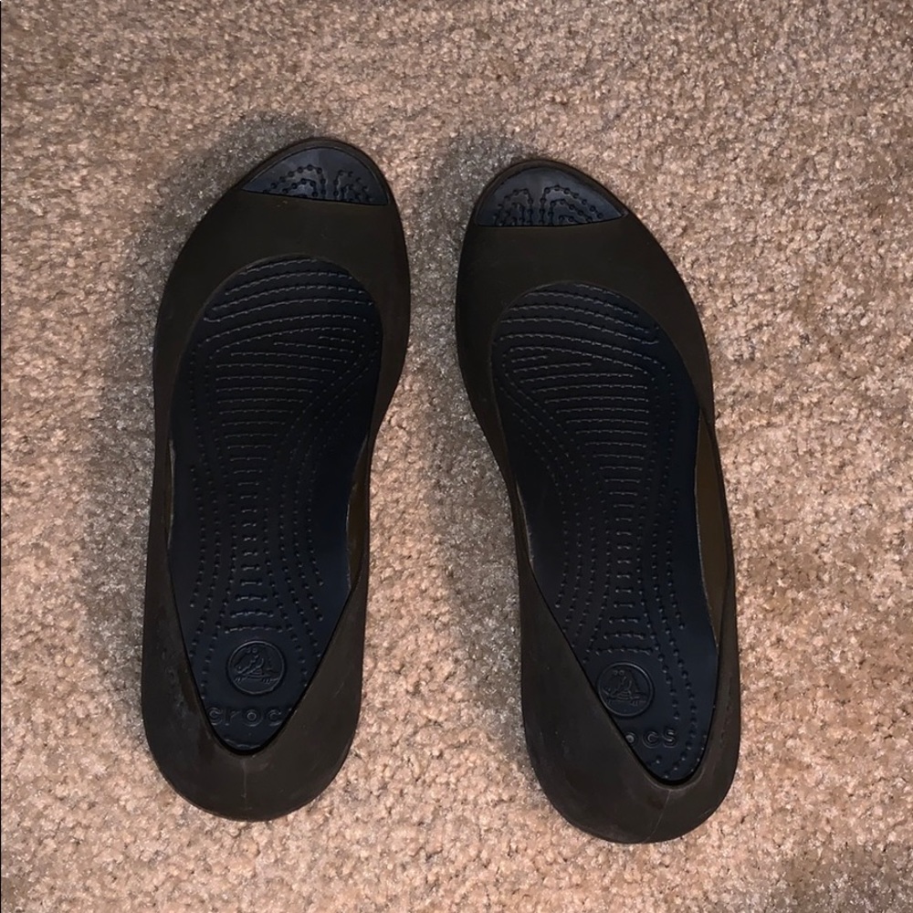 Peep Toe Crocs Flats